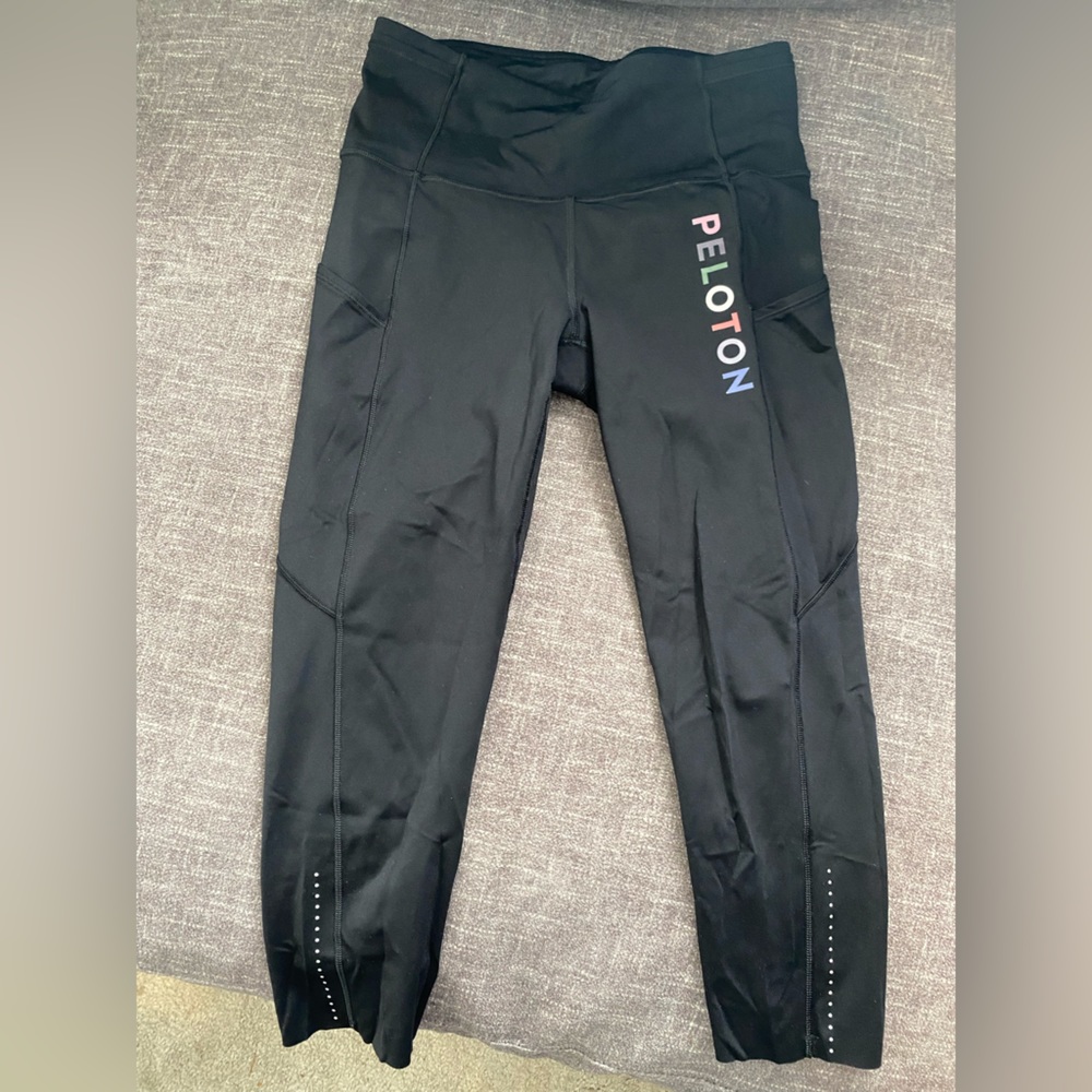 EUC Peloton Leggings Size S